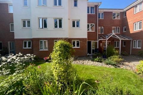 1 bedroom apartment for sale, Ringwood Road, Ferndown