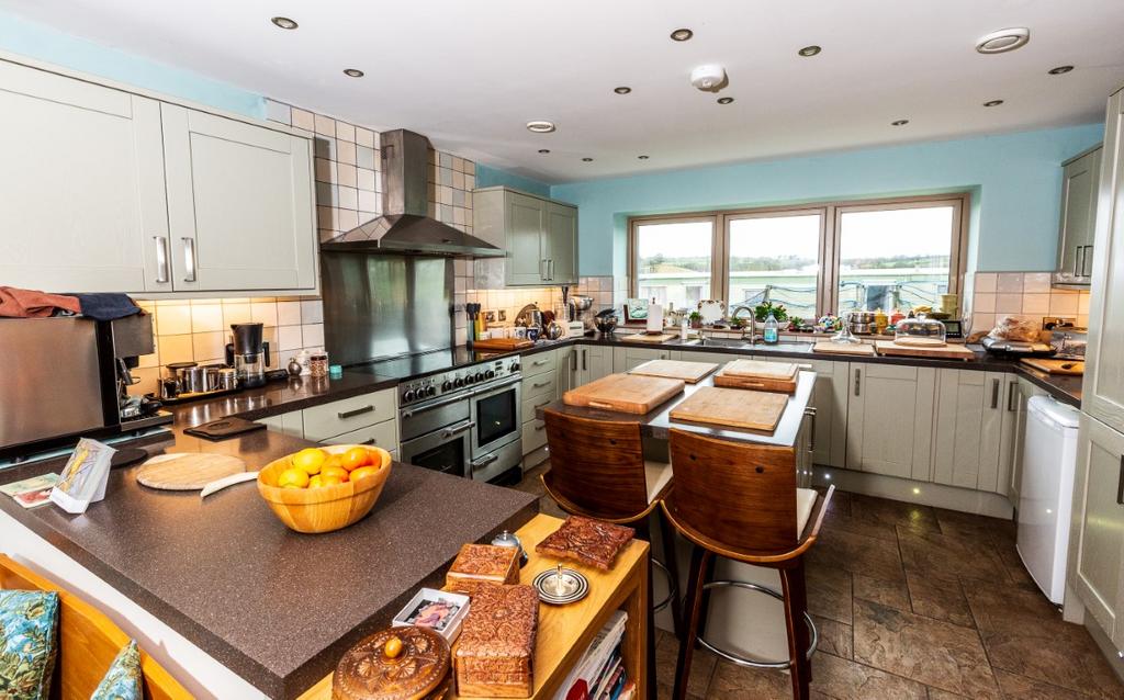 Open Plan Kitchen/Dining/Living Space