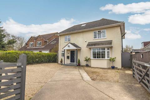 330 Horton Road, Datchet, Slough, SL3 9HY