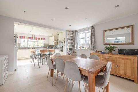 330 Horton Road, Datchet, Slough, SL3 9HY