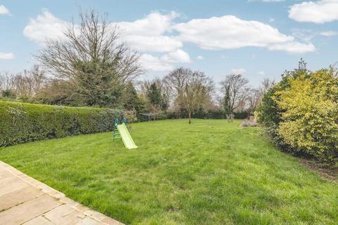 330 Horton Road, Datchet, Slough, SL3 9HY