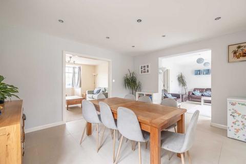 330 Horton Road, Datchet, Slough, SL3 9HY