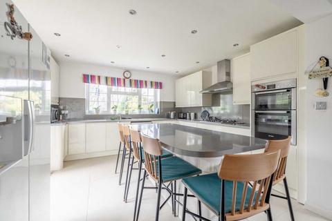 330 Horton Road, Datchet, Slough, SL3 9HY