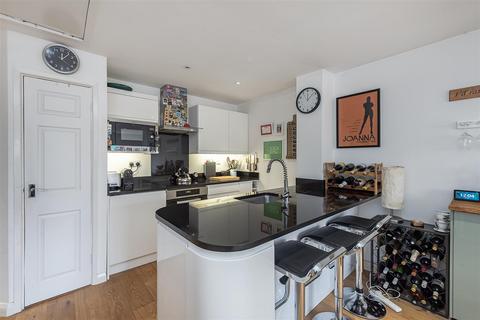 30c Boundary Road, St Albans, AL1 4DW
