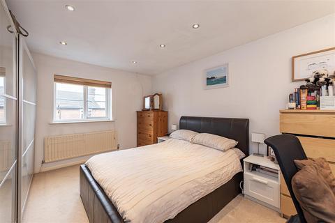 30c Boundary Road, St Albans, AL1 4DW