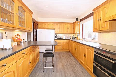 44 Greenways, Beckenham, BR3 3NQ