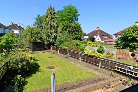 44 Greenways, Beckenham, BR3 3NQ