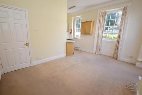 1 bedroom apartment for sale, 3, Fern House, Penally, Tenby