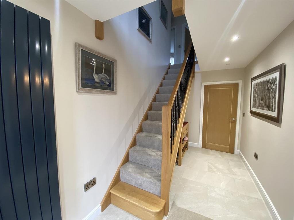 Stradey Hill, Llanelli 4 bed detached house for sale £450,000