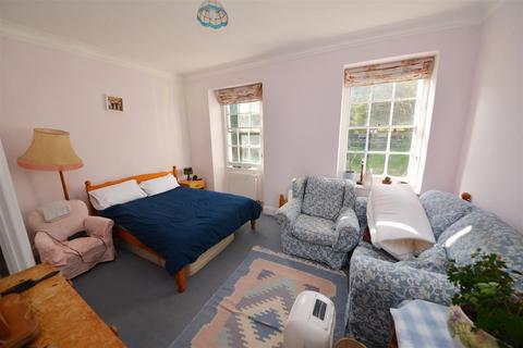 2 bedroom apartment for sale, 2, Fern House, Penally, Tenby