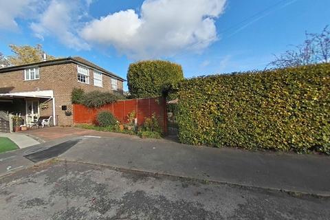 51 Barn Drive, Maidenhead, SL6 3PR