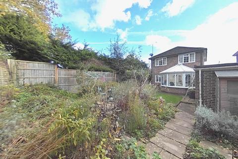 51 Barn Drive, Maidenhead, SL6 3PR