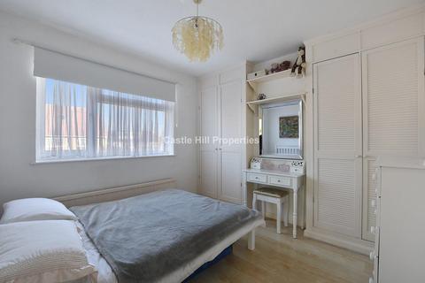 11 Wolsey Close, Southall, UB2 4NQ