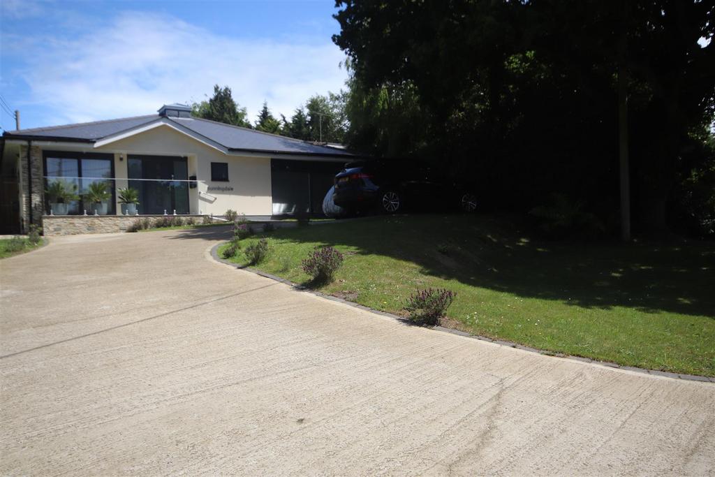 Rushall Lane, Lytchett Matravers, Poole 5 bed bungalow for sale £795,000