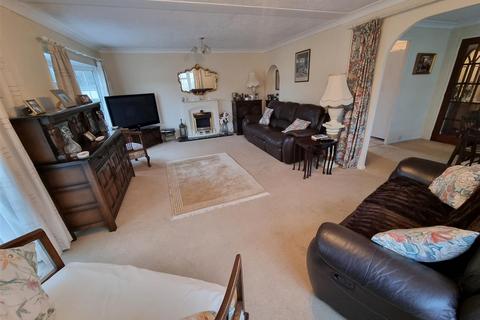 2 bedroom park home for sale, Juggins Lane, Earlswood, Solihull