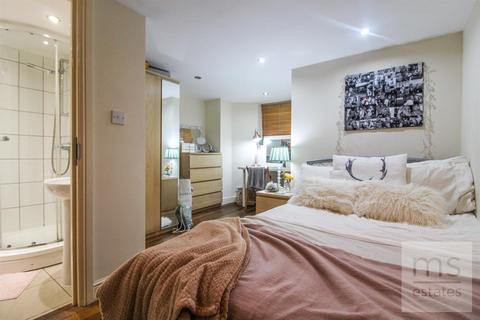 5 bedroom terraced house to rent, Lenton Boulevard, Nottingham NG7