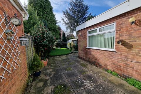 123 Maypole Lane, Birmingham, B14 4PF
