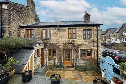 3 bedroom cottage for sale, Green Head Road, Keighley