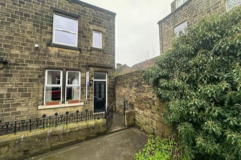 4 bedroom end of terrace house to rent, Ashgrove, Steeton