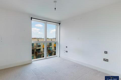 2 bedroom apartment to rent, Lakeside Drive, Park Royal NW10