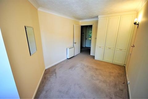 1 bedroom retirement property for sale, Crosfield Court, Watford WD17