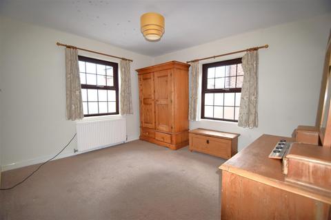 2 bedroom terraced house for sale, Barnett Street, Macclesfield SK11