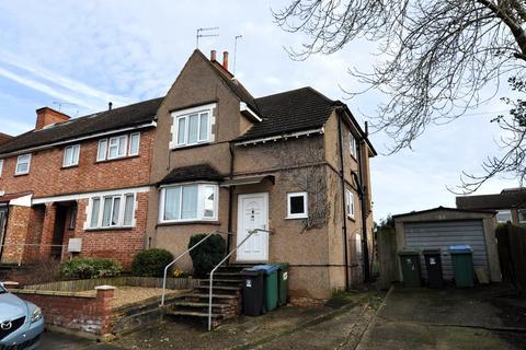 3 bedroom end of terrace house for sale - The Chase, Watford WD18