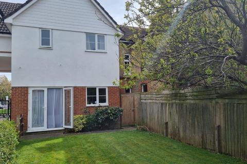 1 bedroom apartment for sale, Bowling Court, Watford WD18