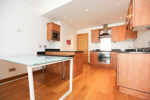 2 bedroom apartment to rent, Grainger Street, Newcastle Upon Tyne NE1