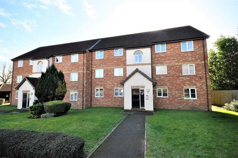 2 bedroom apartment for sale - Harlech Road, Abbots Langley WD5
