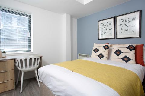 4 bedroom apartment to rent, St James' View, Newcastle Upon Tyne NE1