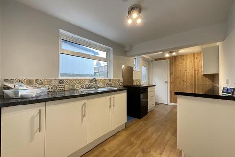 69 Hampton Road, Scarborough, YO12 5PX
