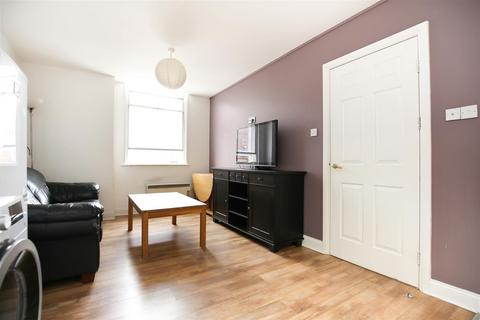 2 bedroom flat to rent, The Gatehouse, Newcastle Upon Tyne NE1