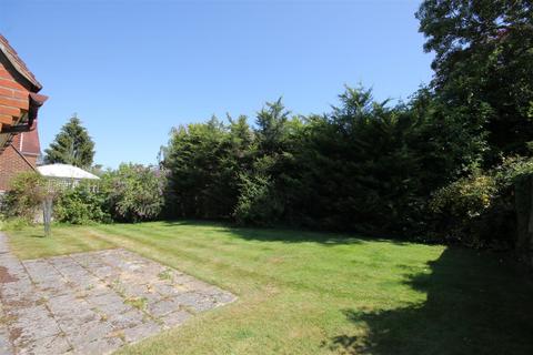 1 April Close, Ashtead, KT21 1RE