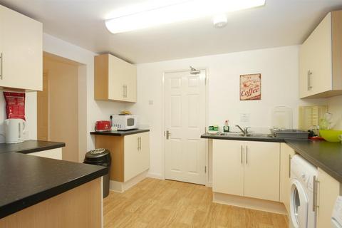 1 bedroom in a house share to rent, Marymead Court, Stevenage