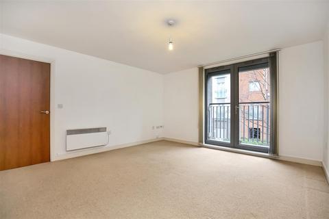 2 bedroom apartment to rent - Cameronian Square, Gateshead NE8