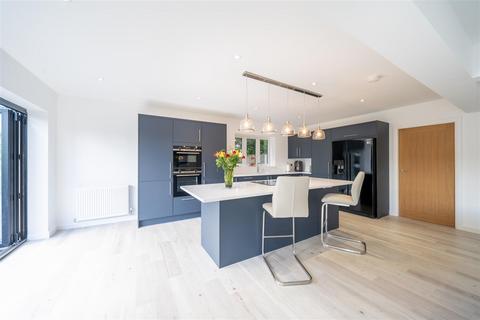 1 Baskervyle Close, Wirral, CH60 8QL