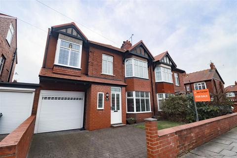4 bedroom semi-detached house for sale - Queensway, Tynemouth, North Shields