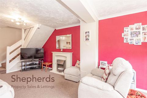 65 Hyde Mead, Nazeing, Waltham Abbey, EN9 2HS