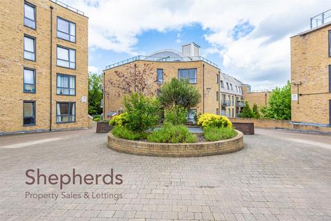 1 bedroom flat for sale, The Meads, Hertford SG13