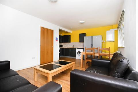 5 bedroom apartment to rent - New Mills, Newcastle Upon Tyne NE4