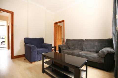 3 bedroom flat to rent, Bayswater Road, Newcastle Upon Tyne NE2