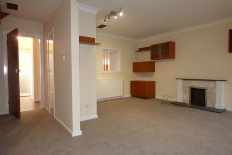 3 bedroom terraced house to rent - Yeomans Court, The Park, Nottingham, NG7 1EU