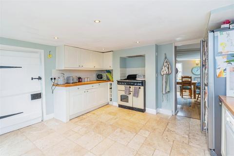 141 Buckingham Road, Bletchley, Milton Keynes, MK3 5JD
