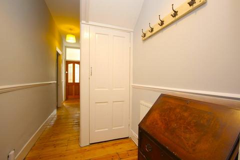 2 bedroom flat to rent, Cairo Road, Walthamstow, E17