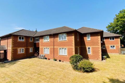 1 bedroom flat for sale, Trinity Court, Vowles Close, Hereford, HR4