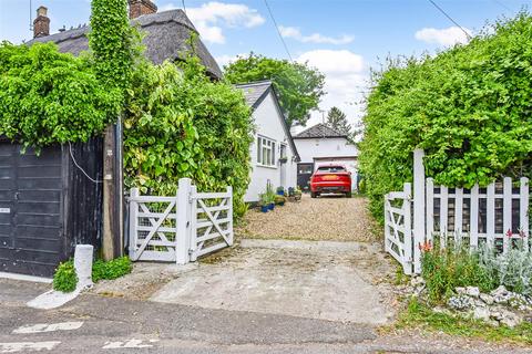 4 bedroom cottage for sale, High Street, Grateley, Andover