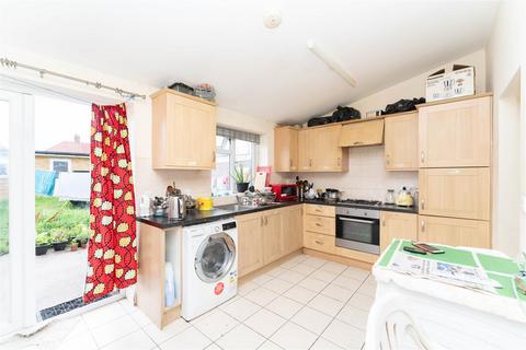 64 Victoria Gardens, Hounslow, TW5 9DE