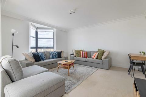 2 bedroom apartment to rent, Anhalt Road, Battersea, SW11