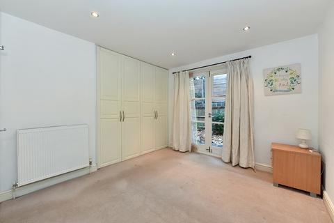 2 bedroom flat to rent, Brompton Park Crescent, Fulham, SW6
